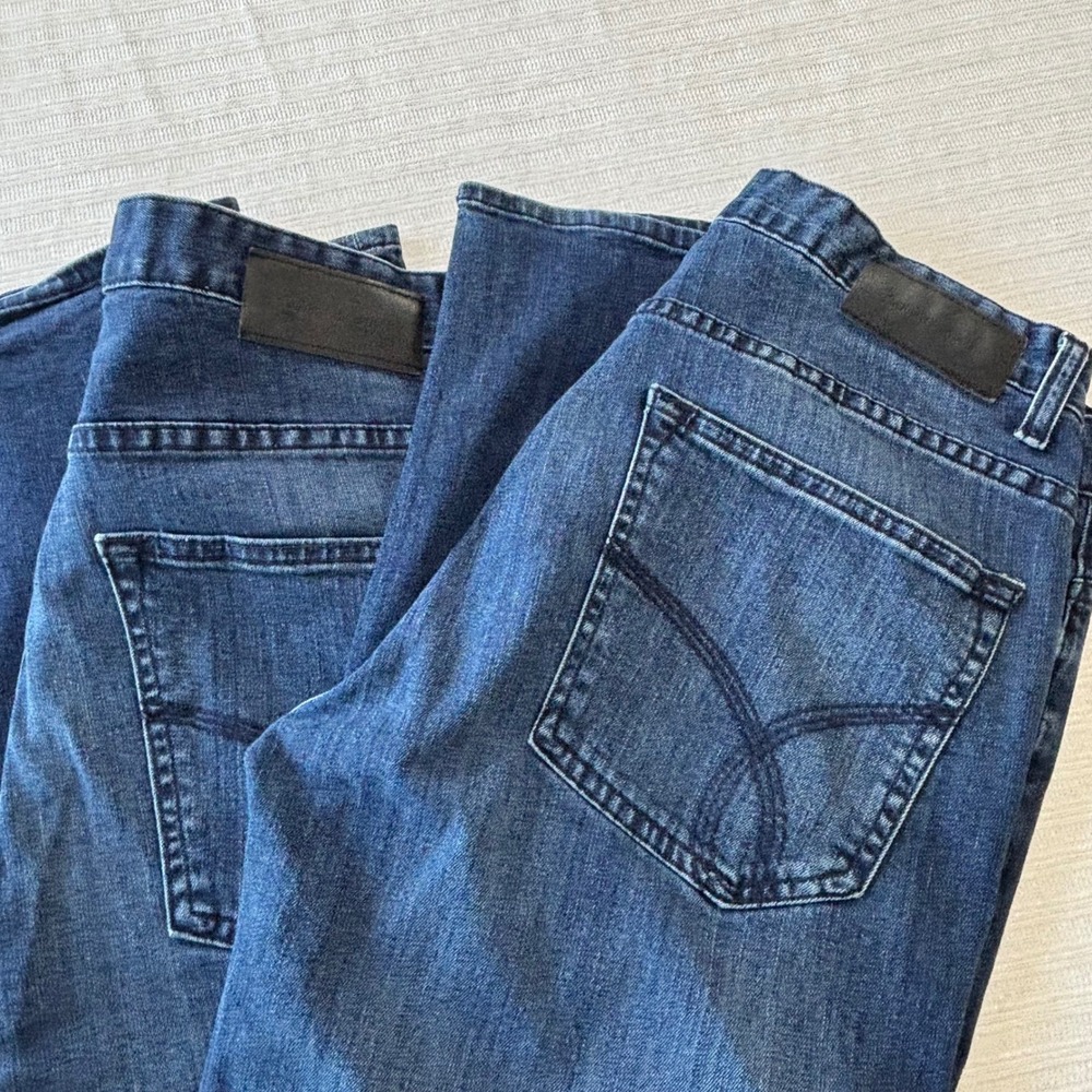 Lot of 2 Calvin Klein Jeans Mens 32x32 Straight Leg Blue Denim Medium Wash